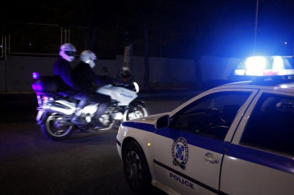 Θεσσαλονίκη: Στο νοσοκομείο δύο αστυνομικοί μετά από καταδίωξη – Ο ένας είναι σε σοβαρή κατάσταση (φώτο)