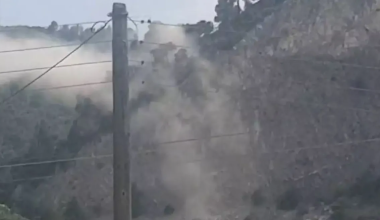 Ο σεισμός στην Αταλάντη έφερε μεγάλη κατολίσθηση σε βουνό στην Τραγάνα (βίντεο)