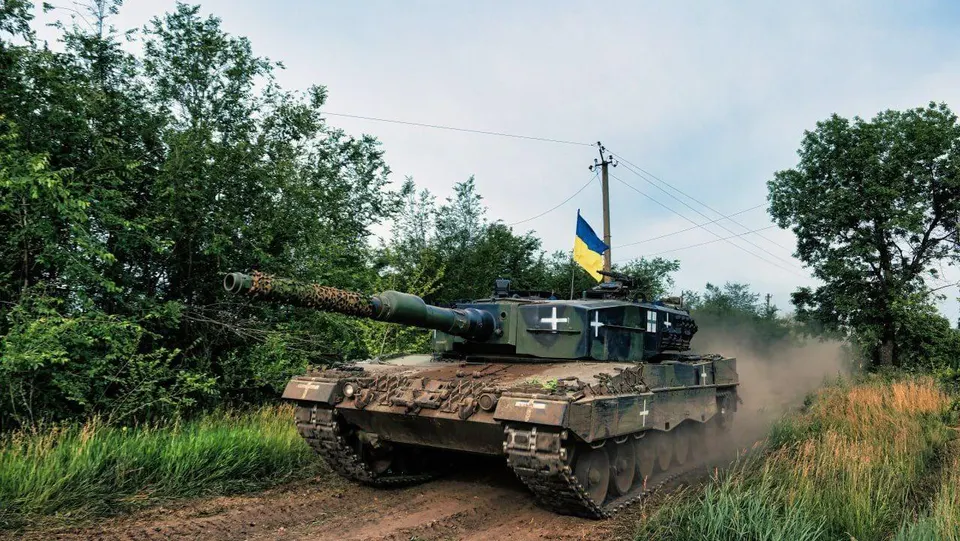 Ουκρανικοί λογαριασμοί παραδέχονται την καταστροφή άρματος μάχης Leopard 2 A4