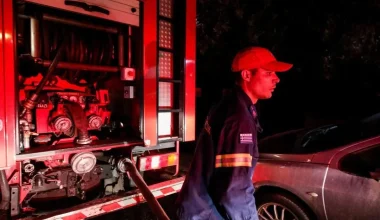 Φωτιά σε διαμέρισμα στο κέντρο της Αθήνας – Ένας νεκρός
