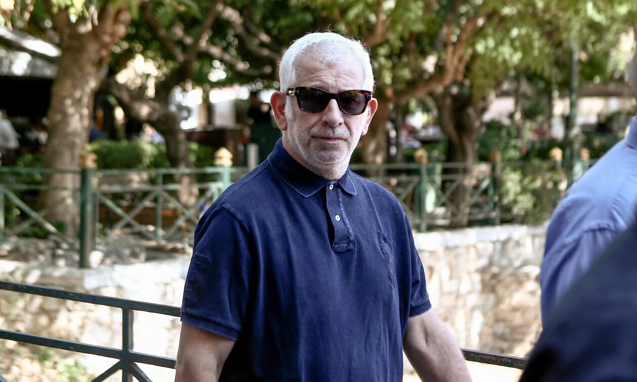 Να προβληθούν ξανά οι σειρές που πρωταγωνιστεί ζητά ο Πέτρος Φιλιππίδης