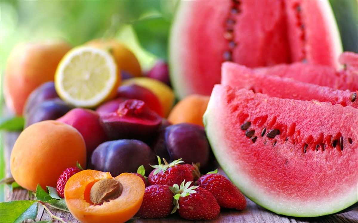 Δείτε ποια είναι τα πιο υγιεινά φρούτα που μπορείτε να καταναλώνετε σε καθημερινή βάση
