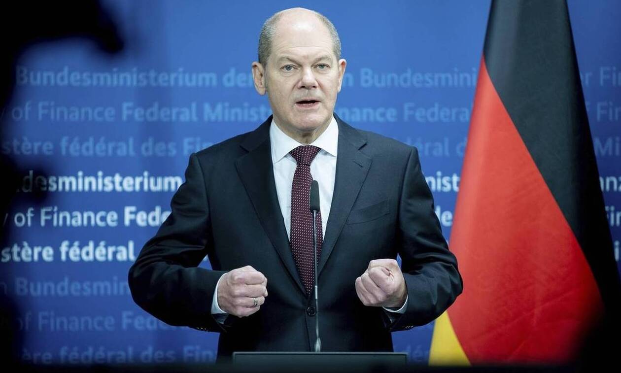 Γερμανία: Ο Όλαφ Σολτς, οι υπουργοί του και οι δημόσιοι υπάλληλοι θα λάβουν επίδομα πληθωρισμού ύψους… 3.000€