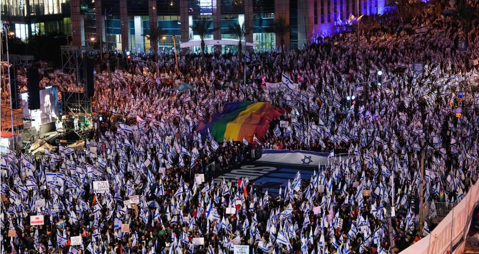 Ισραήλ: Δεκάδες χιλιάδες άνθρωποι διαδήλωσαν κατά των κυβερνητικών πολιτικών