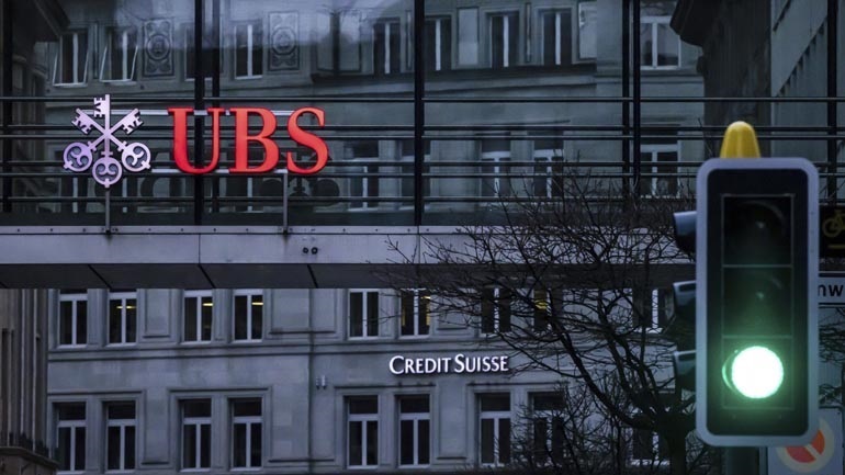 Ελβετία: Ολοκληρώθηκε η εξαγορά της Credit Suisse από τη UBS