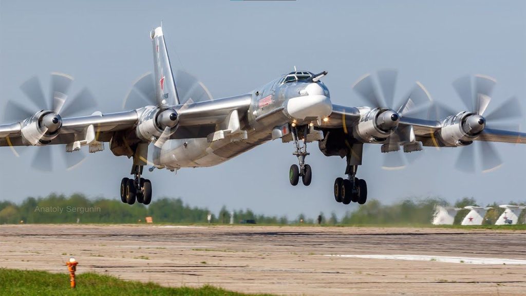 Μαζικές αεροπορικές επιδρομές των Ρώσων στις δυνάμεις δεύτερου κύματος των Ουκρανών