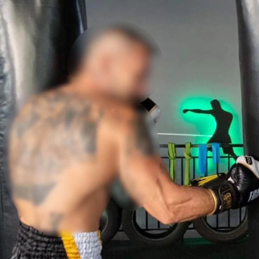 Αυτοί είναι οι «φουσκωτοί» που απειλούσαν και έσπαγαν καταστήματα στα Νότια Προάστια