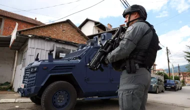 ΗΠΑ: «Η Σερβία να αποσύρει τα στρατεύματα που έχουν συγκεντρωθεί στα σύνορα με το Κόσοβο»