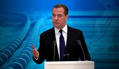 N.Μεντβέντεφ: «Περισσότερες περιοχές θα ενταχθούν στη Ρωσία – Η νίκη θα είναι δικιά μας»