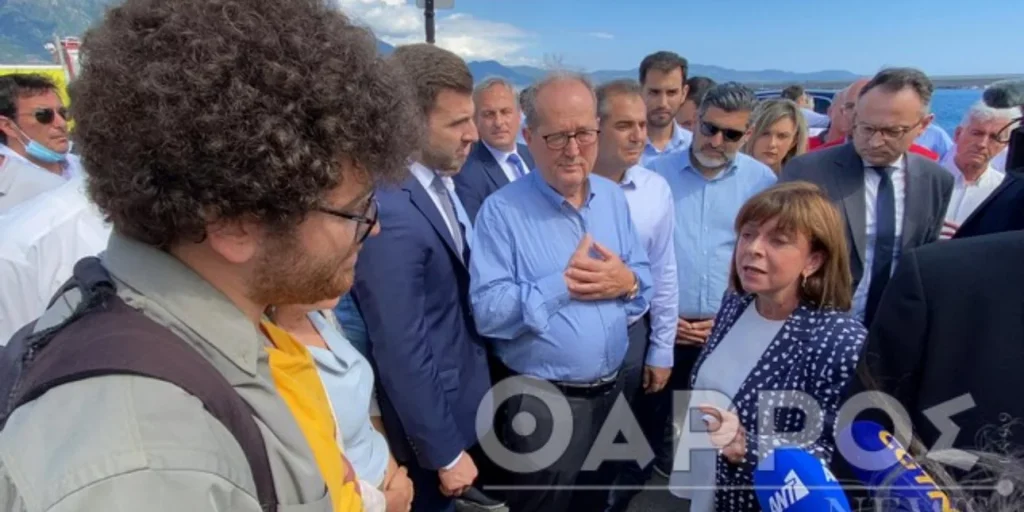 Ένταση με πολίτες και Κ.Σακελλαροπούλου: «Φωτογραφίζεστε μπροστά στον φράχτη και τώρα κάνετε show»