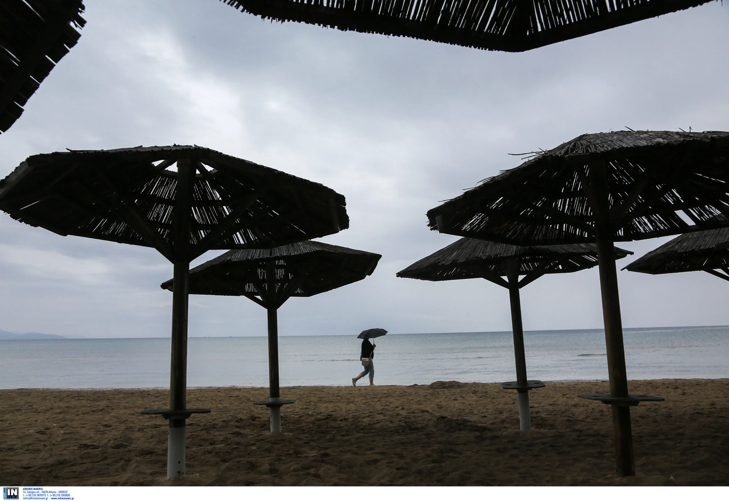 Καιρός: Μεμονωμένες καταιγίδες την Παρασκευή – Μικρή πτώση της θερμοκρασίας