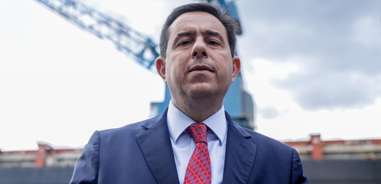 Νότης Μηταράκης: «Η Ευρώπη επιβραβεύει όσους φτάνουν παράνομα»