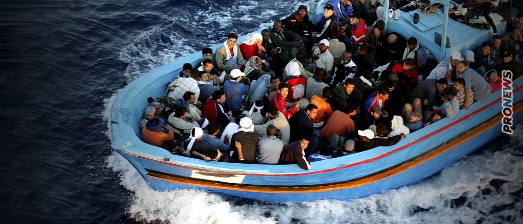 Κύματα μουσουλμάνων αλλοδαπών από Λιβύη: Ιστιοφόρο με 60 μουσουλμάνους αλλοδαπούς πλέει 100 ν.μ. ανοικτά  της Πύλου