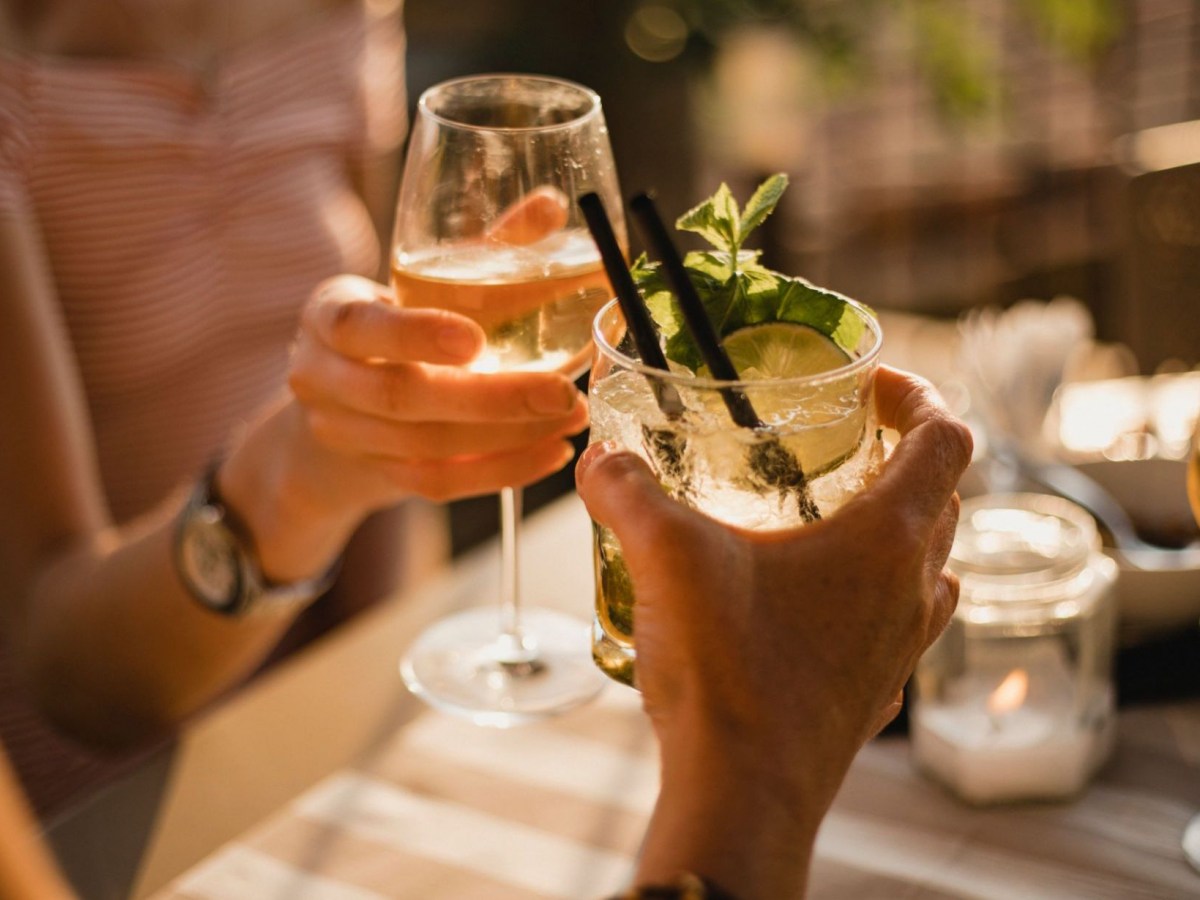 Αλκοόλ: Τα τρία καλύτερα και τα δύο χειρότερα ποτά για την υγεία μας