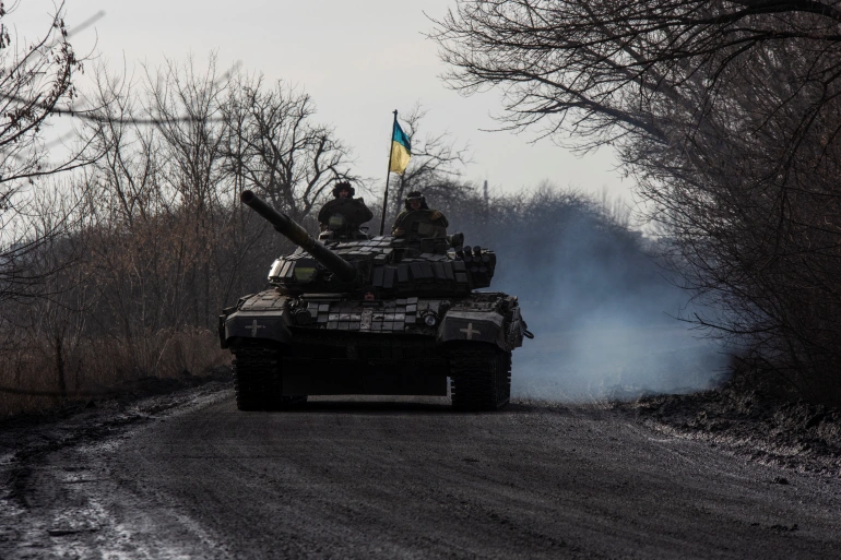 Διαρρήχθηκε η πρώτη ρωσική αμυντική γραμμή στην Ζαπορίζια – Τα Leopard-2 παρά τις βαριές απώλειες προωθούνται προς Τοκμάκ-Μελιτόπολη