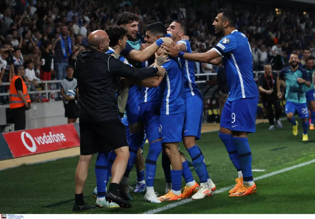 Γαλλία – Ελλάδα: Αναχωρεί για το Παρίσι η Εθνική – Χωρίς προβλήματα η προετοιμασία