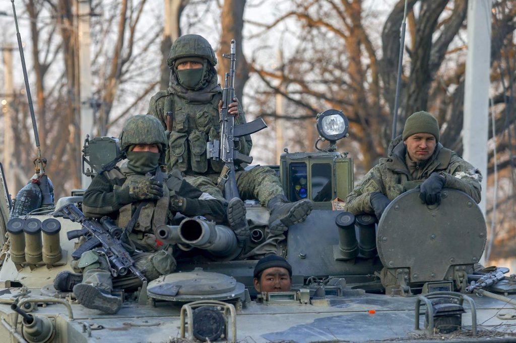 New York Times: «Οι ρωσικές δυνάμεις αλλάζουν τακτικές στο πεδίο της μάχης – Ανησυχία στα δυτικά επιτελεία»