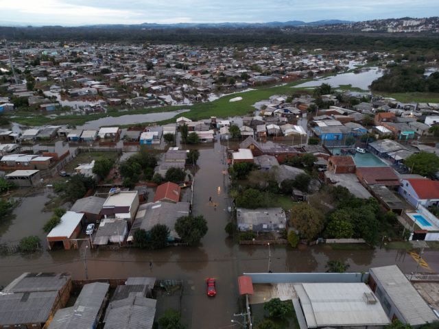 Βραζιλία: Τουλάχιστον 11 νεκροί από τον κυκλώνα που πλήττει τη χώρα