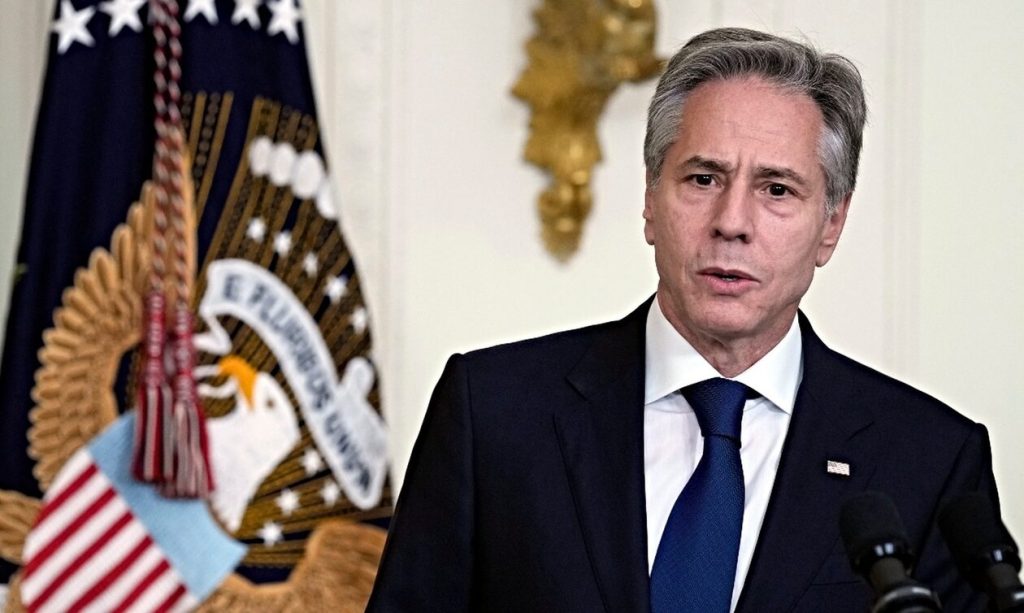 Έφτασε στο Πεκίνο ο Άντονι Μπλίνκεν – Με ποιους θα συναντηθεί