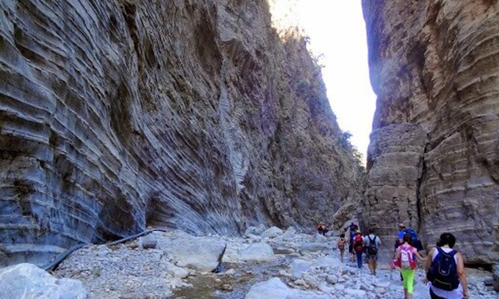 Τουρίστρια χάθηκε στο φαράγγι της Σαμαριάς στα Χανιά – Στο σημείο έσπευσαν δυνάμεις της Πυροσβεστικής