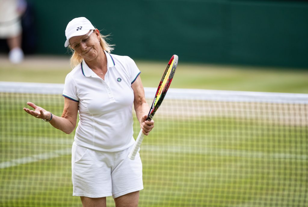 Νίκησε τον καρκίνο η τενίστρια Μαρτίνα Ναβρατίλοβα – «Είμαι καθαρή! – Καρκίνε γ@μ@σ@@»