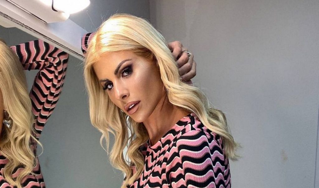 Η Ευρυδίκη Παπαδοπούλου ποζάρει με το μαγιό της και… «ανάβει φωτιές» (φωτο)