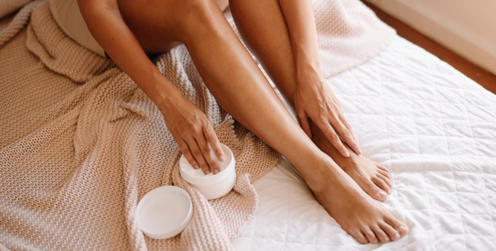 Λέμε «ναι» στην κρέμα σώματος: Γιατί πρέπει να ενυδατώνουμε το δέρμα μας κάθε μέρα;