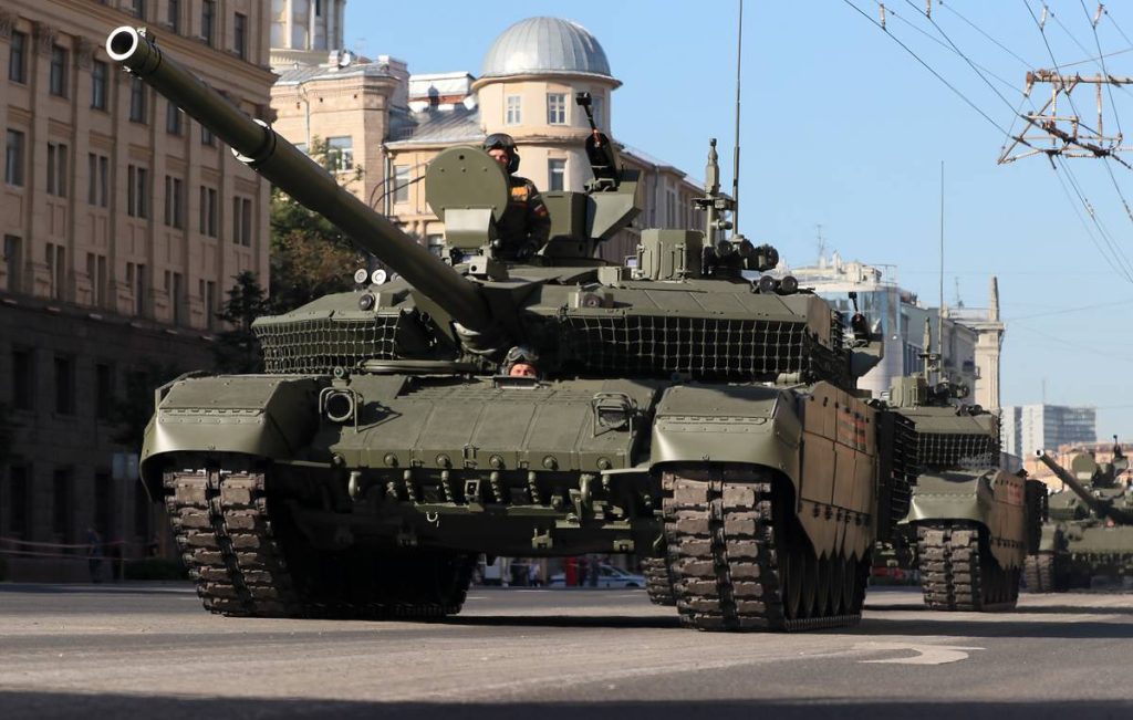 Νέες παραδόσεις αρμάτων Τ-90Μ στις ρωσικές δυνάμεις (βίντεο)
