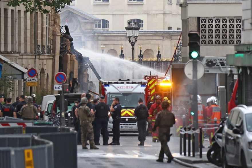 Γαλλία: Ένας αγνοούμενος και πενήντα οι τραυματίες από την έκρηξη στο Παρίσι (φώτο-βίντεο)