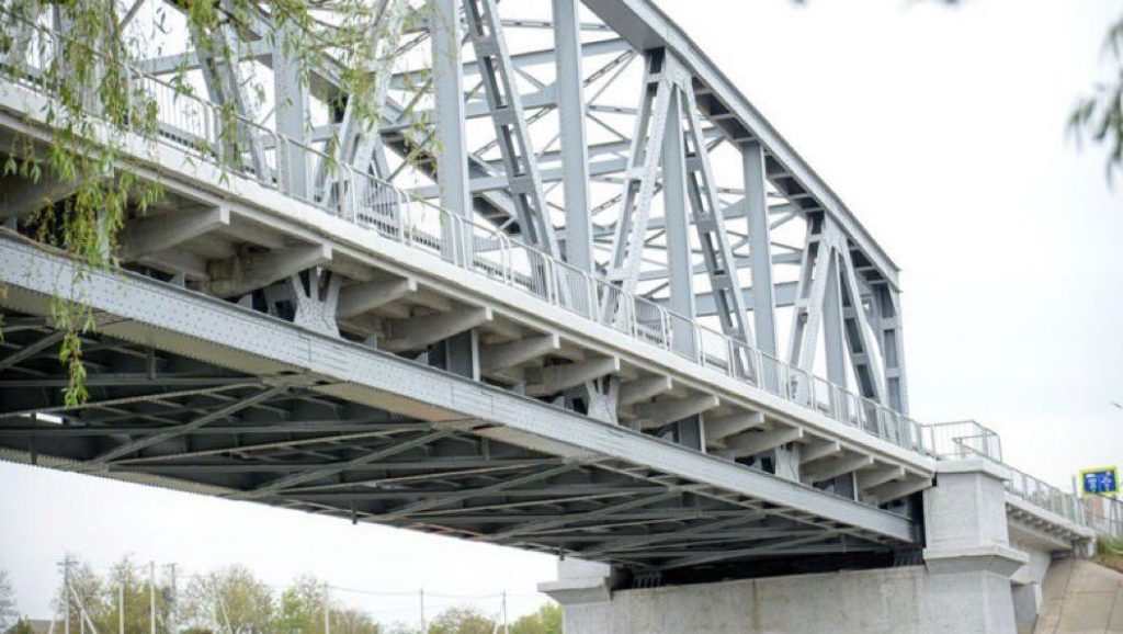 Με αντίποινα απειλεί η Ρωσία Ρουμανία-Μολδαβία: «Οι Ουκρανοί βομβάρδισαν τη γέφυρα του Τσονάρ – Το ίδιο θα σας κάνουμε και εμείς»