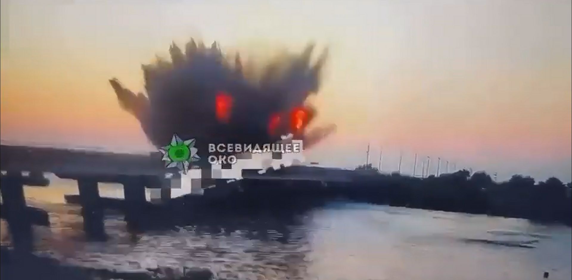 Βίντεο: Η στιγμή που πύραυλος Storm Shadow διαλύει τη γέφυρα του Τσονάρ στην Κριμαία