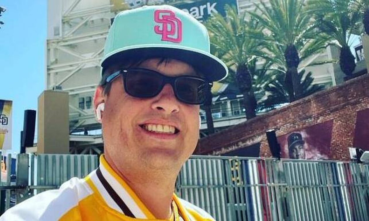 Υποβρύχιο Titan: Ο πατέρας του αγνοείται και εκείνος φλερτάρει δημόσια με μοντέλο του OnlyFans