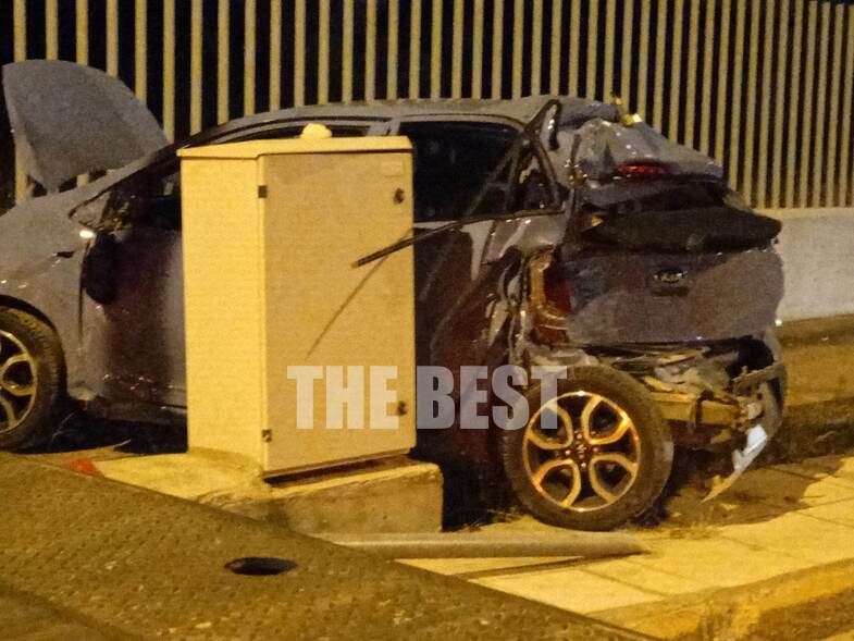 Πάτρα: Μπετονιέρα έπεσε σε αυτοκίνητο και το έκανε… ένα με το πάτωμα!