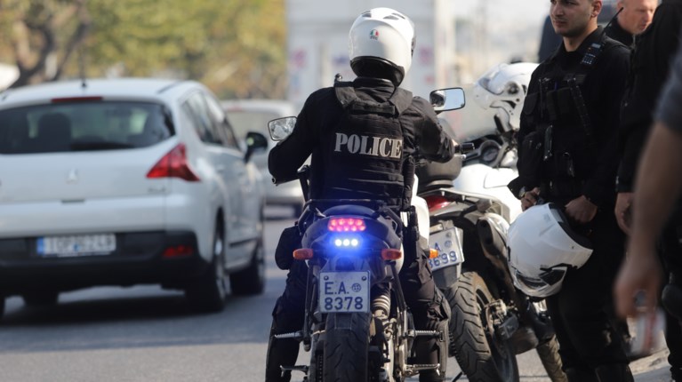 Ρόδος: 18χρονος αλλοδαπός παρέσυρε και τραυμάτισε αστυνομικό