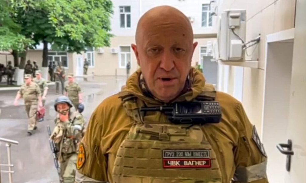 FSB: Επέστρεψε στον Γ.Πριγκόζιν τα όπλα που του είχαν κατασχέσει