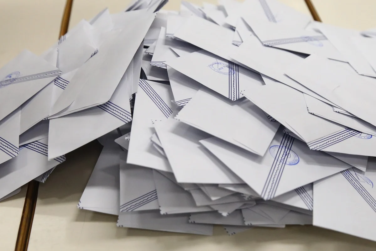 Εκλογές 2023: Στο 48,36% η αποχή – Σχεδόν ένας στους δύο Έλληνες δεν ψήφισε