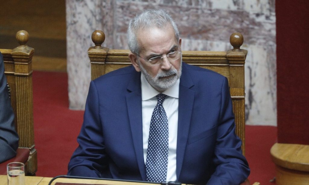 Στο 55ο σχολείο Αθηνών ψήφισε ο υπηρεσιακός πρωθυπουργός Ιωάννης Σαρμάς
