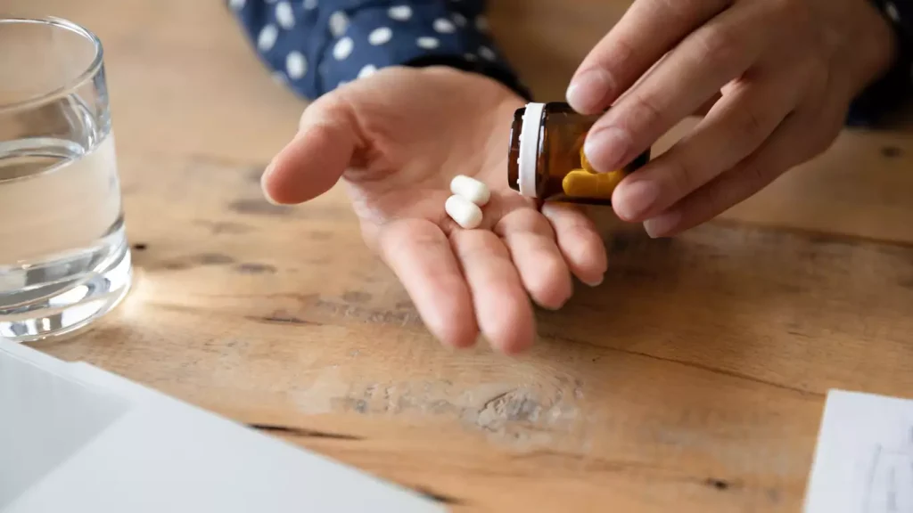 Τα αντικαταθλιπτικά ίσως μειώνουν τον κίνδυνο μόλυνσης από Covid-19; – Τι έδειξε νέα έρευνα