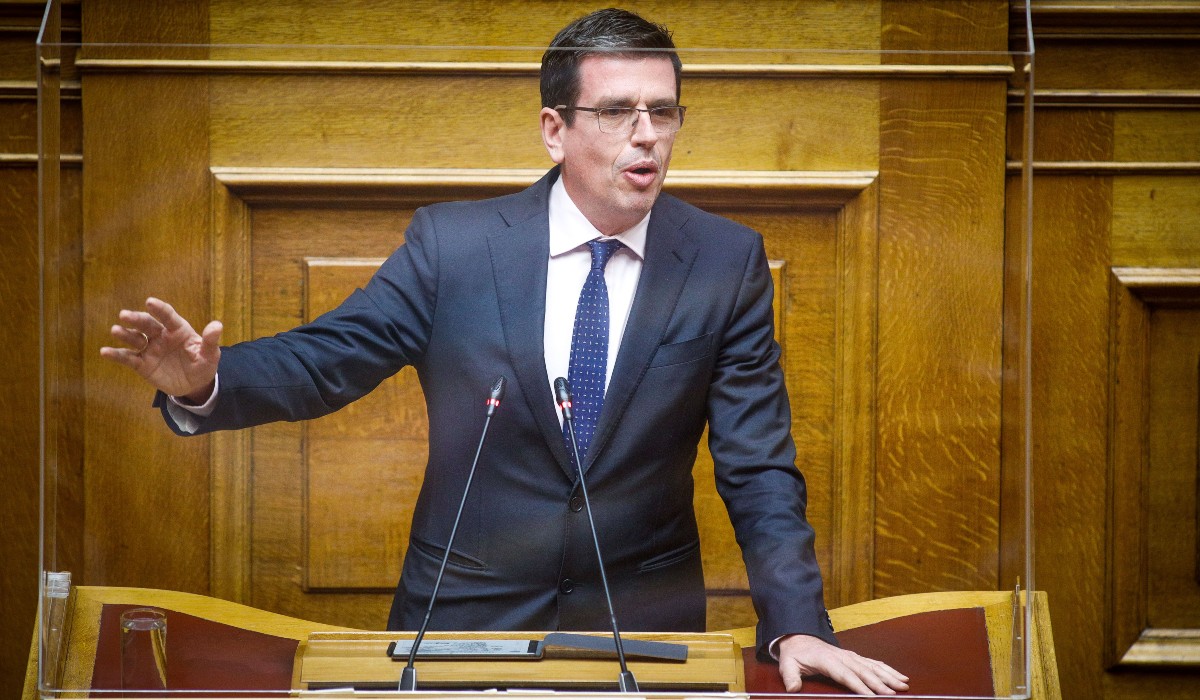 Ο Δημήτρης Καιρίδης νέος υπουργός Μετανάστευσης και Ασύλου