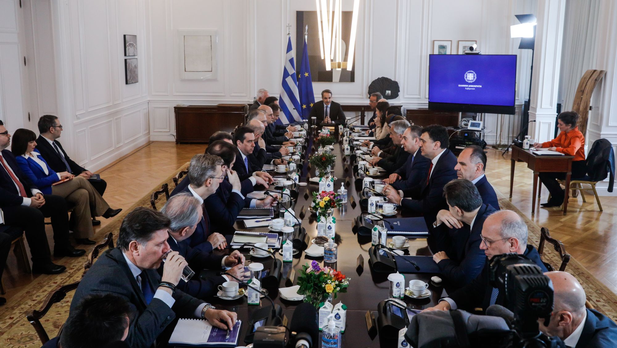 «Κλειδώνει» το νέο υπουργικό συμβούλιο: Στις 17:00 οι ανακοινώσεις – Οι αλλαγές της τελευταίας στιγμής