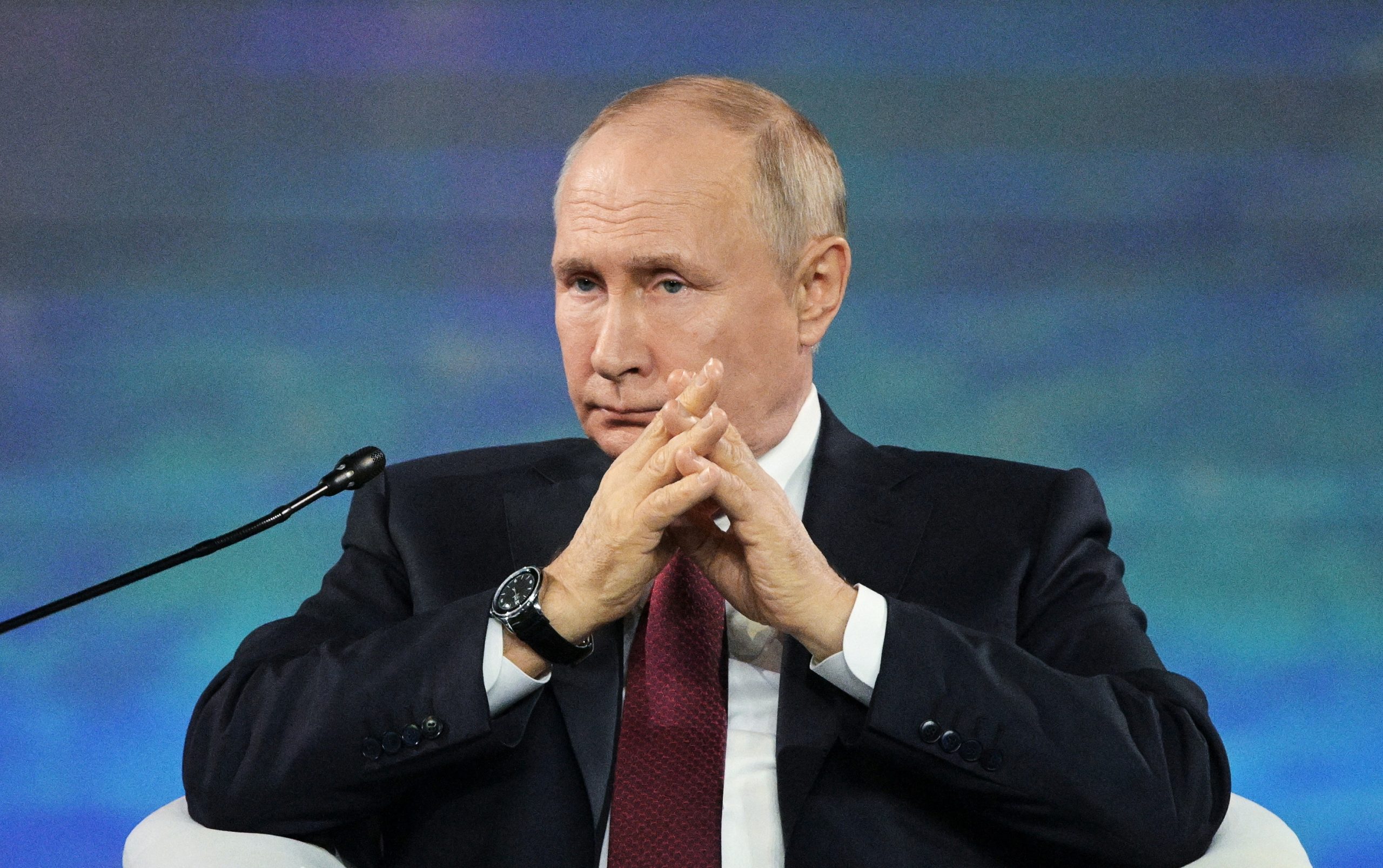 Β.Πούτιν: «Όλοι περίμεναν ότι θα αρχίσουμε να πατάμε τα κουμπιά – Δεν θα το κάνουμε – Ο αντίπαλος αποτυχαίνει»