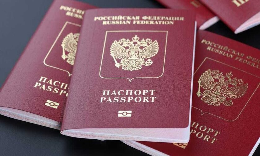Τη χορήγηση θεωρήσεων διαβατηρίων σε πολίτες της Ρωσίας αναστέλλει μέχρι νεοτέρας η Λετονία