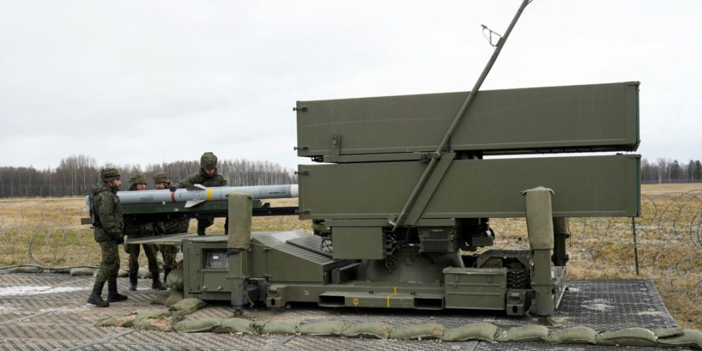 Η Λιθουανία αγοράζει για να δωρίσει στο Κίεβο δύο συστοιχίες αεράμυνας τύπου NASAMS