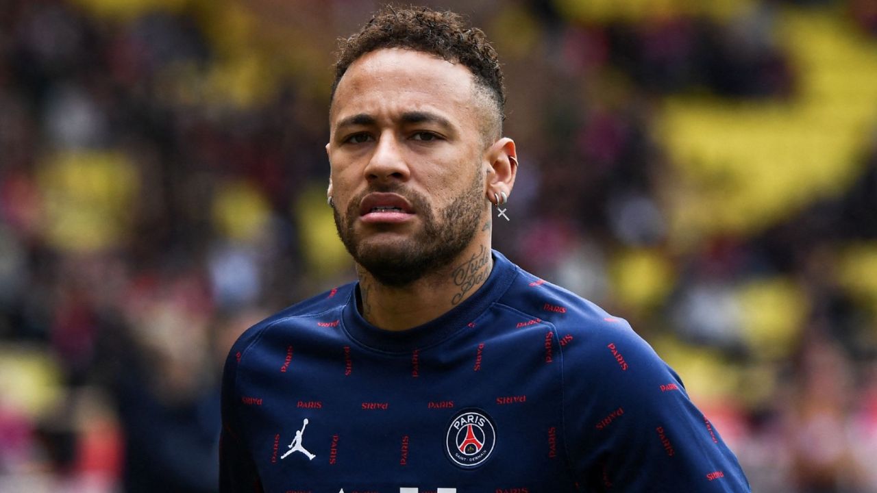 Συνεχίζει τις «ατασθαλίες» ο Νεϊμάρ – Μοντέλο ανέβασε το μήνυμα που της έστειλε και τον «ξεμπρόστιασε»