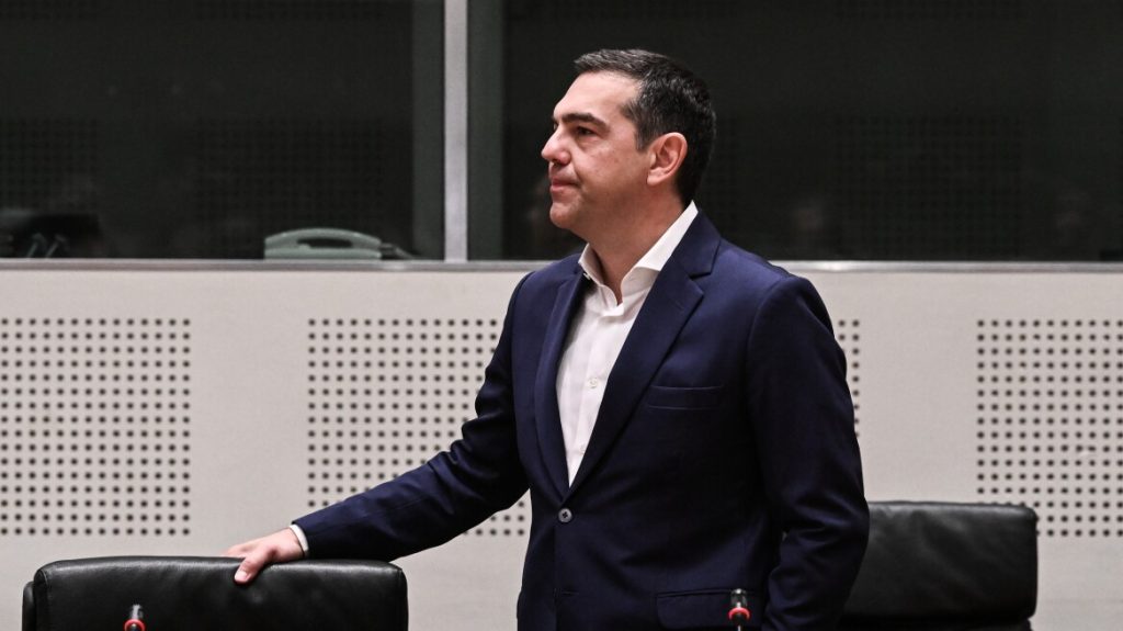Γαλλικός Τύπος: «H αποχώρηση του Αλέξη Τσίπρα από τον ΣΥΡΙΖΑ κλείνει την “αριστερή παρένθεση”»