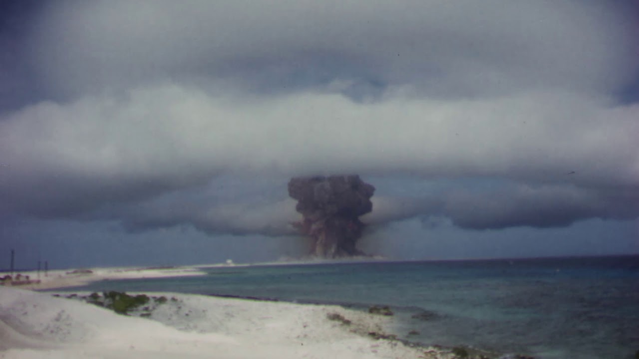 Εντυπωσιακό βίντεο από υποθαλάσσια αμερικανική πυρηνική έκρηξη το 1957 στον Ειρηνικό