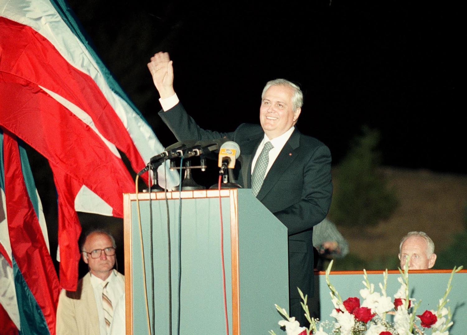 «Έφυγε» από τη ζωή ο πρώην πρόεδρος της Σερβίας Μίλαν Μιλουτίνοβιτς