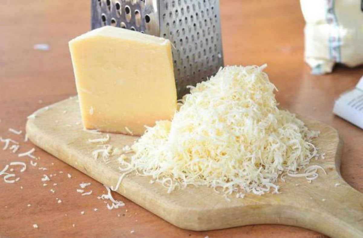 Τελικά μπορούμε να βάλουμε το τυρί στην κατάψυξη;