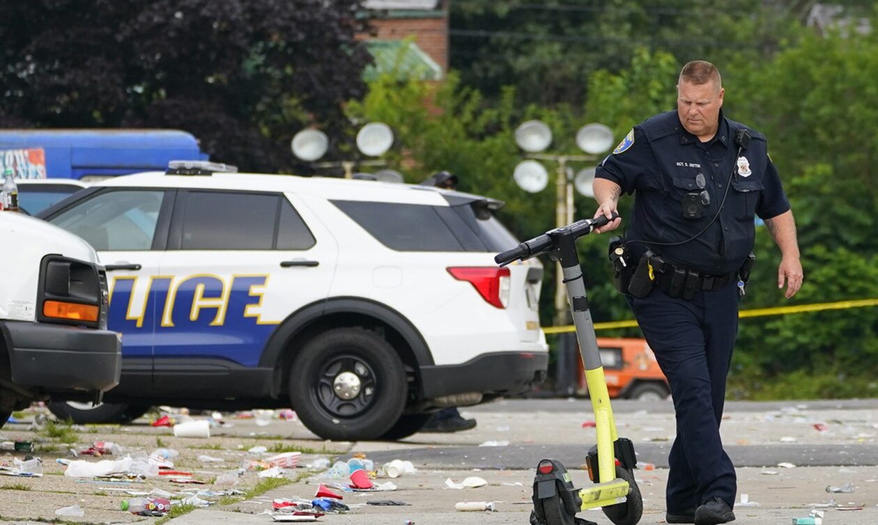 Έπεσαν πυροβολισμοί στο Τέξας – Τουλάχιστον οκτώ τραυματίες και τρεις νεκροί