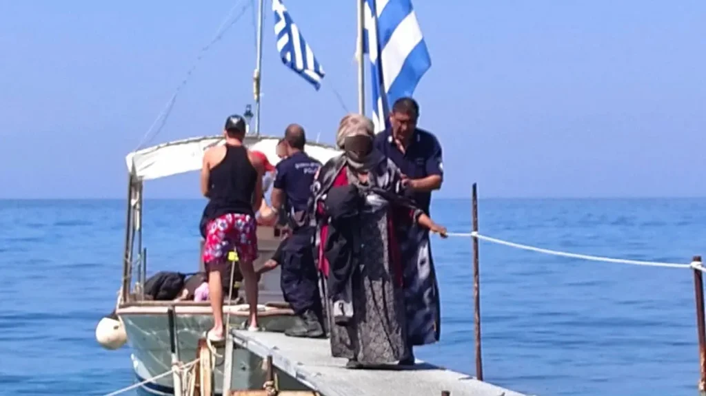 Λέσβος: Επιχείρηση εντοπισμού και διάσωσης δέκα παράνομων μεταναστών (φωτό)